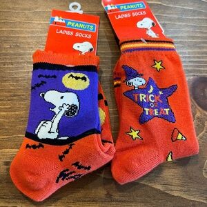 Peanuts Halloween Snoopy Orange and Purple Socks